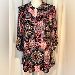 Jules & James Tunic Top. Size medium.